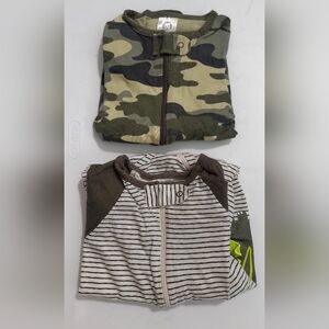 Gerber organic boy footed pajamas size 3-6 months